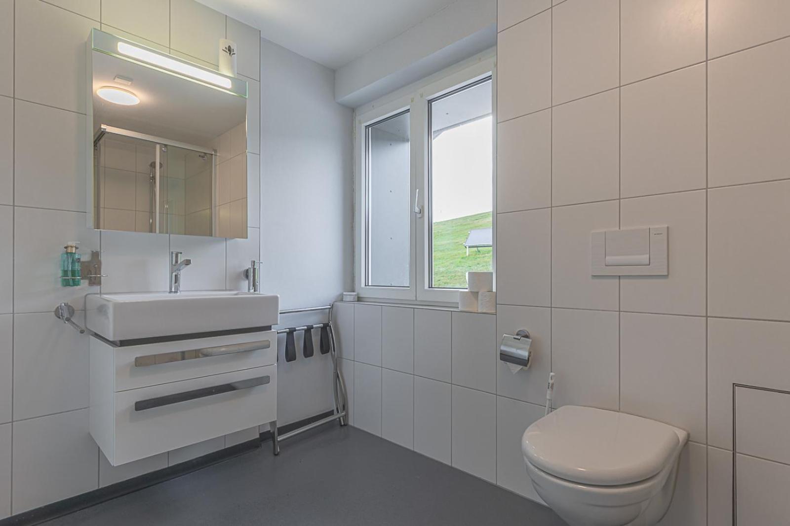 Hotel Berghaus Niederhorn Beatenberg Zewnętrze zdjęcie