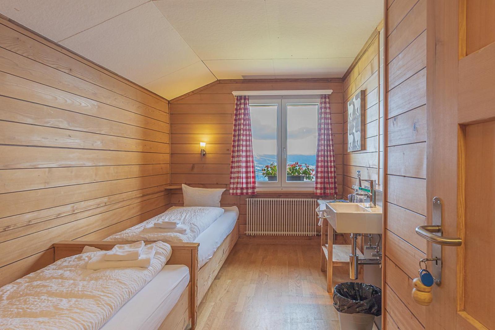 Hotel Berghaus Niederhorn Beatenberg Zewnętrze zdjęcie